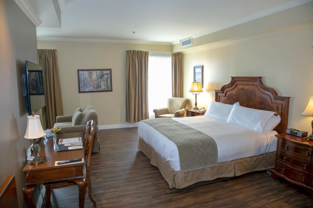 Hotel Brossard Eksteriør billede