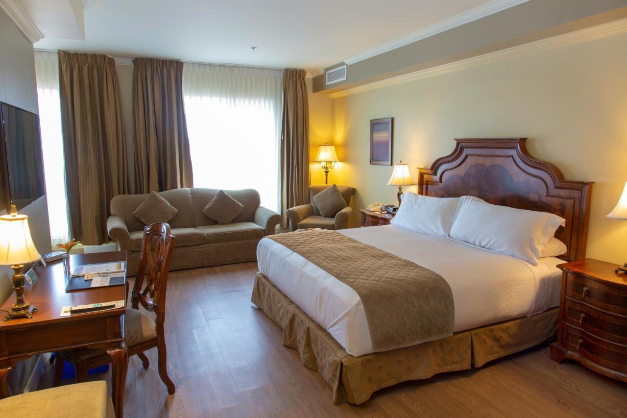 Hotel Brossard Eksteriør billede