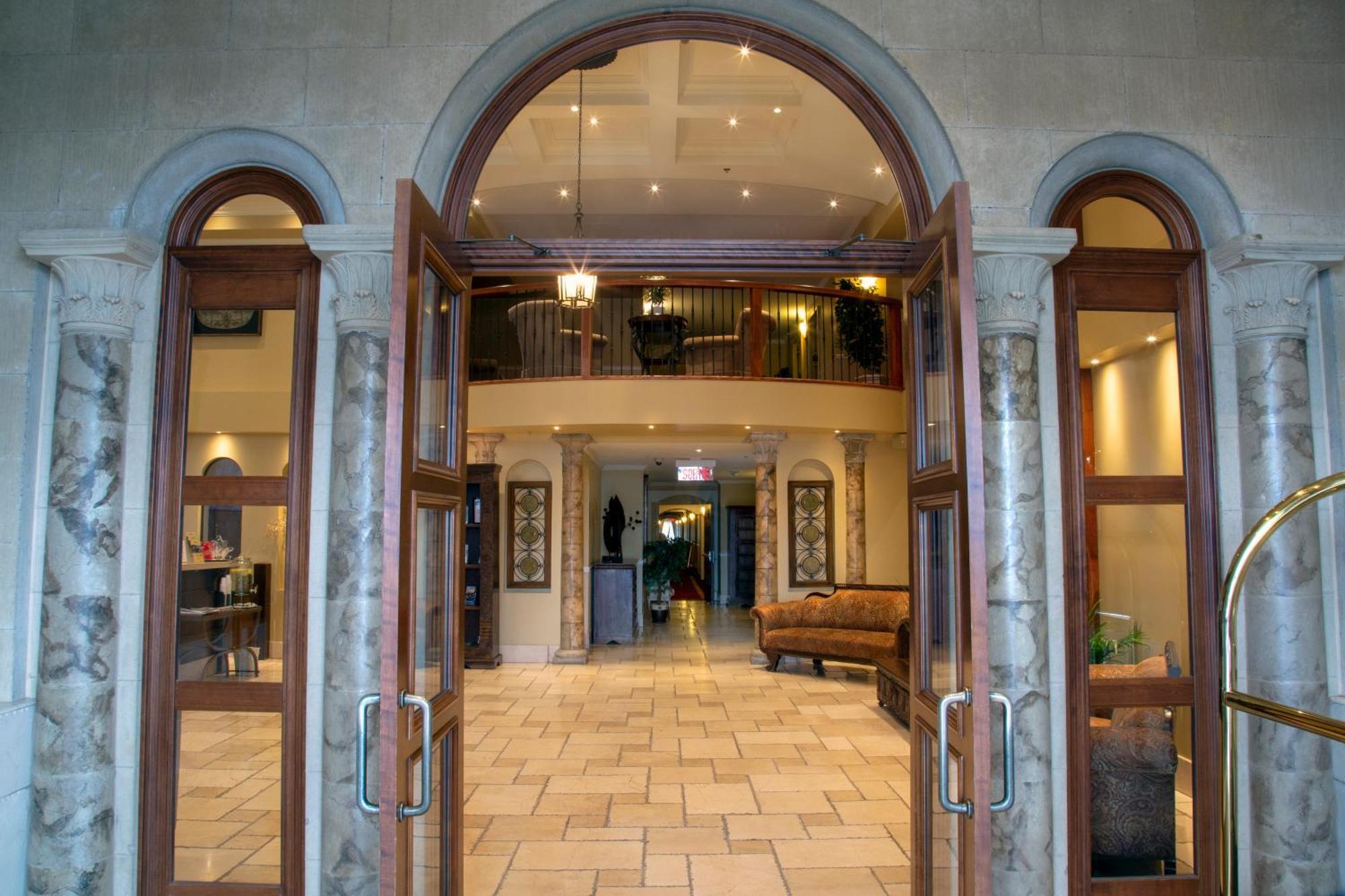 Hotel Brossard Eksteriør billede